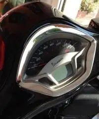 VESPA GTS 300 Super MY 14