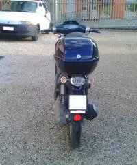Vendesi scooter Aprilia Scarabeo 50cc 2t