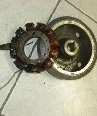 HONDA XL 600 del 1984 + molti pezzi di ricambio