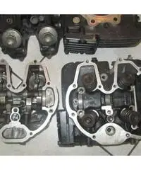 HONDA XL 600 del 1984 + molti pezzi di ricambio