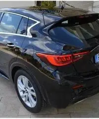 INFINITI Q30 2.2 diesel DCT Premium Tech solo 8.000km