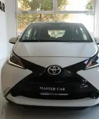 Aygo 1.0Vvt-i 69CV5Porte X-play