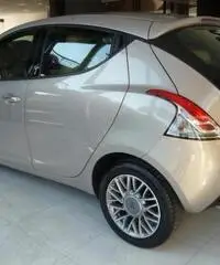 Lancia Ypsilon 1.3 MJT 16V 95 CV 5 Porte S&S Platinum