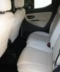 Lancia Ypsilon 1.3 MJT 16V 95 CV 5 Porte S&S Platinum