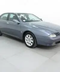 ALFA ROMEO 166 2.4 JTD Distinctive