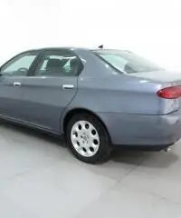 ALFA ROMEO 166 2.4 JTD Distinctive