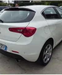 ALFA ROMEO Giulietta 2.0 JTDm-2 170 CV Distinctive