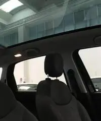 FIAT 500L 1.3 M-Jet Lounge Panoramic