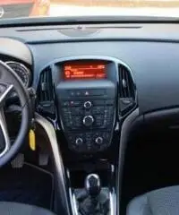 Opel Astra Cosmo 1.6CDTI 136CV