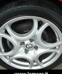 ALFA ROMEO MiTo 1.4 T 120 CV GPL Distinctive Sport Pack