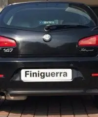 ALFA ROMEO 147 2.0 16V TS Selespeed 3p. Distinctive