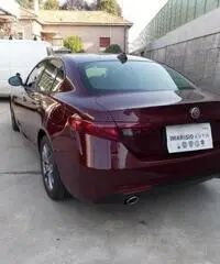 Alfa Romeo Giulia 2.2 Turbodiesel 180 CV Super