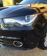 AUDI A1 1.6 SPB TDI S tronic Ambition