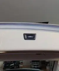 BMW 320 d xDrive Touring Modern 4X4