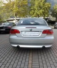 BMW 335 i cat Cabrio Futura