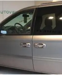 CHRYSLER Voyager 2.5 CRD cat LX