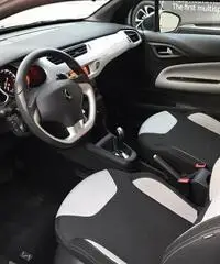 CITROEN DS3 14 vti Just Black 95cv cmp