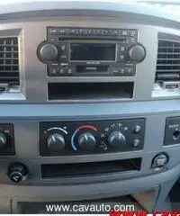 DODGE RAM 5.7L V8 HEMI Night Runner - AUTOCARRO - Disp. GPL