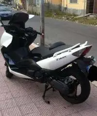Yamaha Tmax
