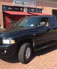 DODGE RAM 5.9 v8 gancio 3000 kg