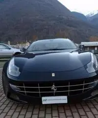 FERRARI FF DCT
