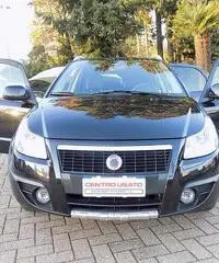 FIAT Sedici 1.6 16V 4x4 Emotion