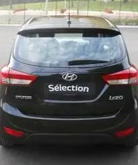 HYUNDAI iX20 16 Comfort auto