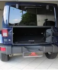 JEEP Wrangler Unlimited 2.8 CRD A/T Sahara