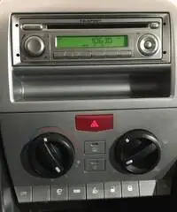 LANCIA Ypsilon 1.3 MJT 75 CV Argento