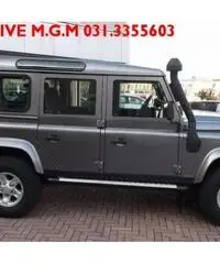 LAND ROVER Defender 110 2.4 TD4 Station Wagon SE