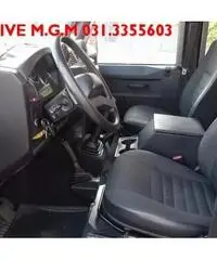 LAND ROVER Defender 110 2.4 TD4 Station Wagon SE