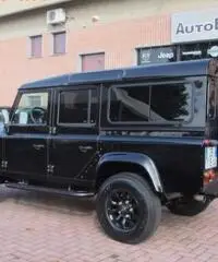 LAND ROVER Defender 110 2.4 TD4 Station Wagon S