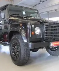 LAND ROVER Defender 110 2.4 TD4 Station Wagon S