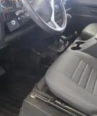 LAND ROVER Defender 90 2.4 TD4 Station Wagon E