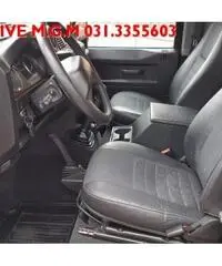 LAND ROVER Defender 90 2.4 TD4 Station Wagon SE