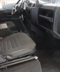 LAND ROVER Defender 90 2.4 TD4 Station Wagon S