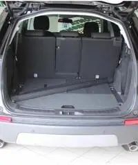 LAND ROVER Discovery Sport 2.0 TD4 A/T 7 POSTI SE (Super Ammortamento)