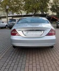 MERCEDES-BENZ CLS 320 CDI Sport