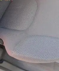 NISSAN Navara 2.5 dCi 4 porte Double Cab LE