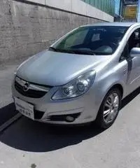 Opel Corsa 1.2 5 porte Cosmo X NEOPATENTATI