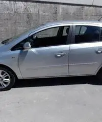 Opel Corsa 1.2 5 porte Cosmo  X NEOPATENTATI