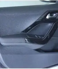 PEUGEOT 208 PureTech 82 5 porte Active