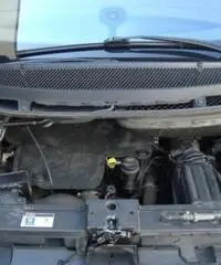 PEUGEOT 807 2.0 HDi 136CV ST