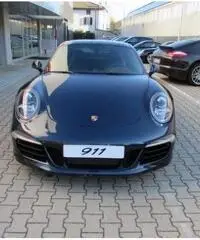 PORSCHE 911 3.4 Carrera 4 Coupé