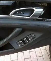 PORSCHE Panamera 3.0 Diesel