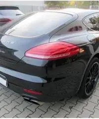PORSCHE Panamera 4.8 Turbo