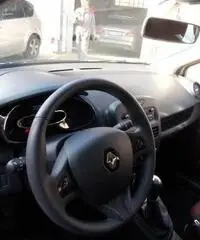 Renault Clio 1.2 75CV 5 porte Live X NEOPATENTATI