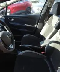 RENAULT Clio dCi 8V 90CV Start&Stop 5 porte Energy Intens