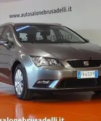 SEAT Leon 1.6 TDI 105 CV ST Start/Stop Style