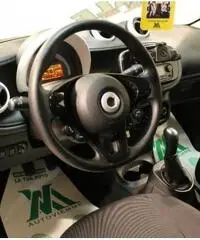 SMART ForFour 60 1.0 Black Passion